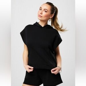 Fabletics || NWT Year-Round Terry Sleeveless Hooded Sweatshirt (Black)